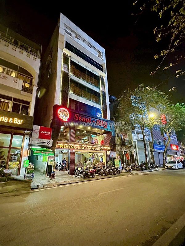 Chính chủ cho thuê nhà+sang nhượng quán mặt phố  24-26 nguyễn trường tộ -