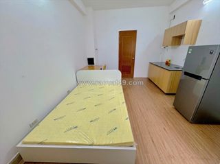 Cho thuê chdv ngay trung tâm quận 1 đầy đủ tiện ích, ở ngay. lh:0355640978