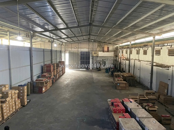 Cho thuê kho xưởng từ 800m2 đến 2000m2 tại ql3 đông anh. hà nội