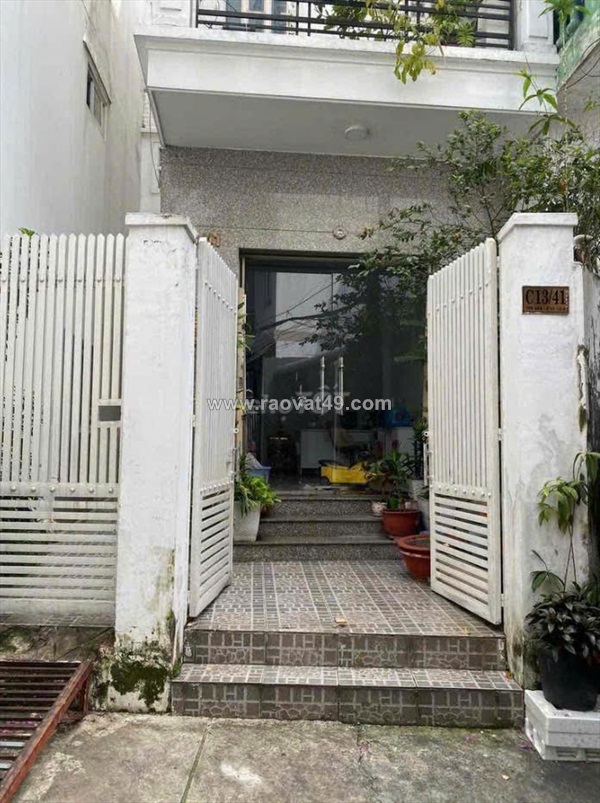 Cho thuê mặt bằng làm văn phòng, mở lớp học, mở shop ở quận 4