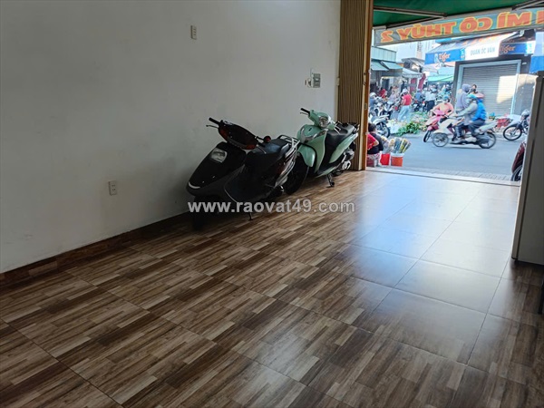 Cho thuê mặt bằng ngay chợ phạm văn hai dt 36m2 tiện kd đa ngành