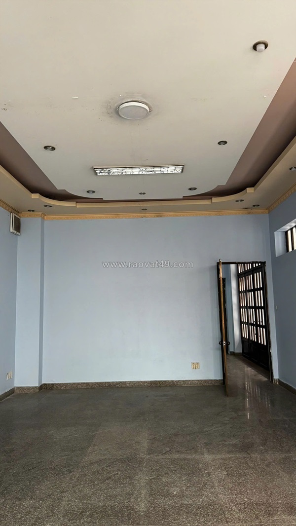 Cho thuê nc 7x35m 2 lầu 6pn số 911 lê khả phiêu p an lạc