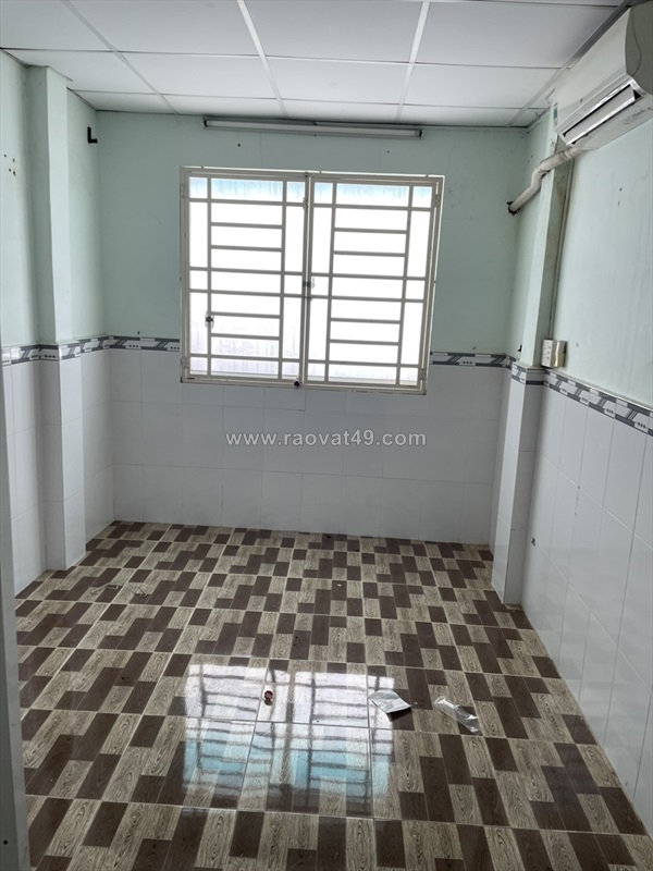 Cho thuê nhà mặt tiền trung tâm quận 3. giá tốt