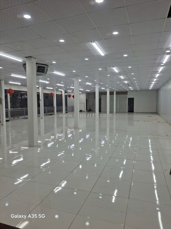 Cho thuê nhà nguyên căn góc 2 mặt tiền – đối diện chợ kcn bàu bàng
