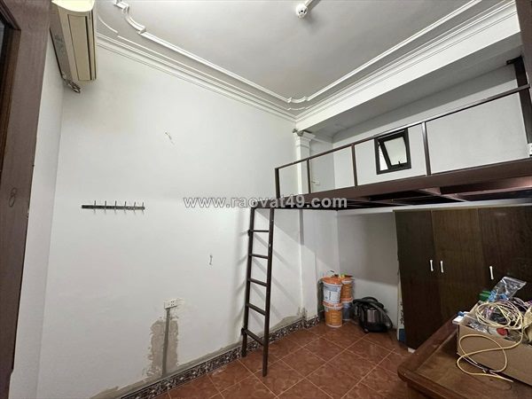 Cho thuê nhà nguyễn trãi làm chdv  57m2* 3 tầng, 7 ngủ, 3 vệ sinh, 3 bếp nấu,