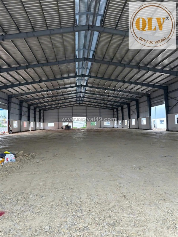 Cho thuê nhà xưởng uyên hưng 2.970m²