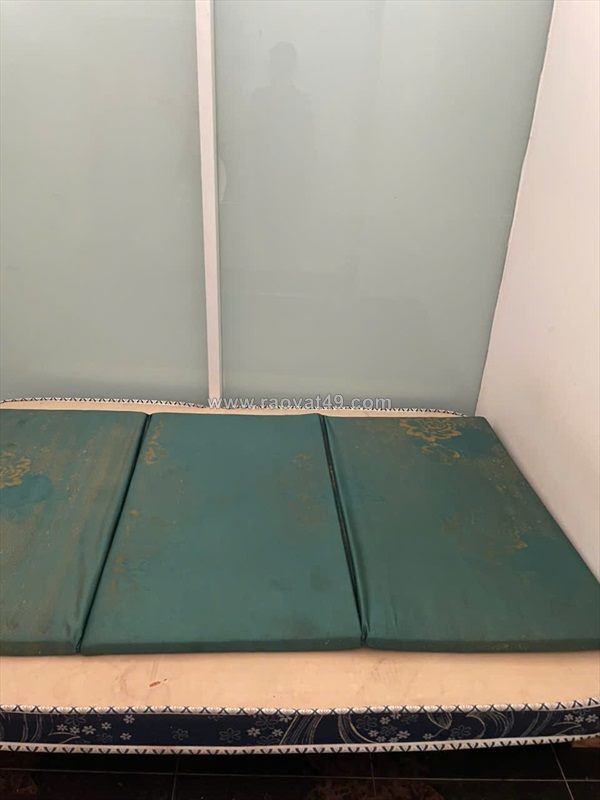Cho thuê phòng 54 bùi đình tuý, p.12, 10m2, wc riêng, có giường, nệm, 2tr