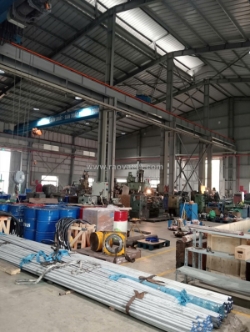 Cho thuê xưởng tại đường mê linh. xã quang minh. có sẵn cẩu trục