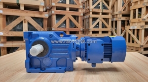 Cung cấp động cơ giảm tốc tải nặng cho băng tải, máy nghiền - có sẵn kho, hỗ trợ kỹ thuật