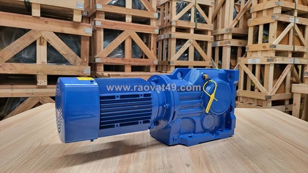 Cung cấp động cơ giảm tốc tải nặng trên 3.7kw - hiệu suất cao, chịu lực tốt cho công nghiệp