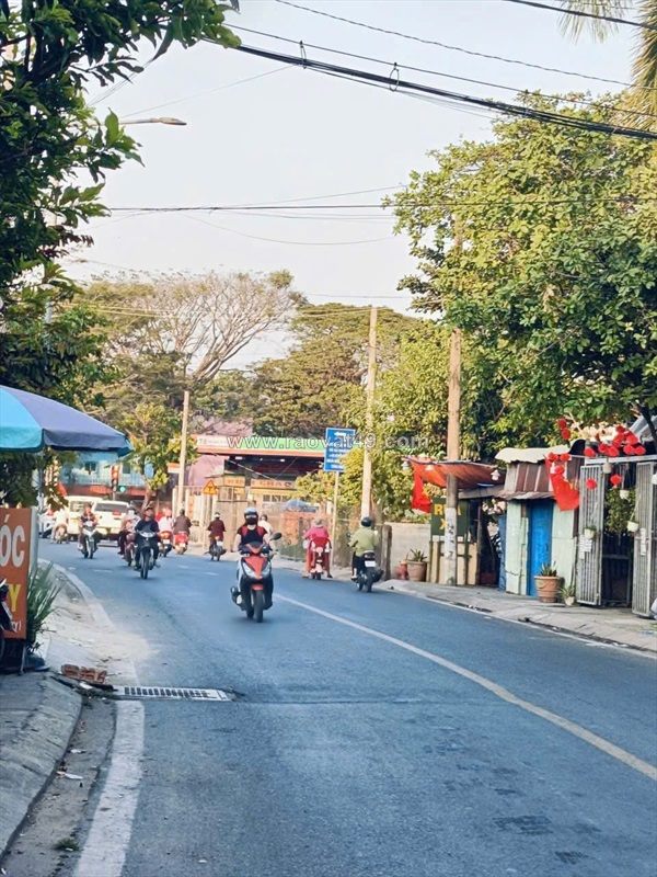 Đất (11x30) mặt tiền nguyễn thị nuôi, hóc môn – đã tách 2 sổ – 13 tỷ
