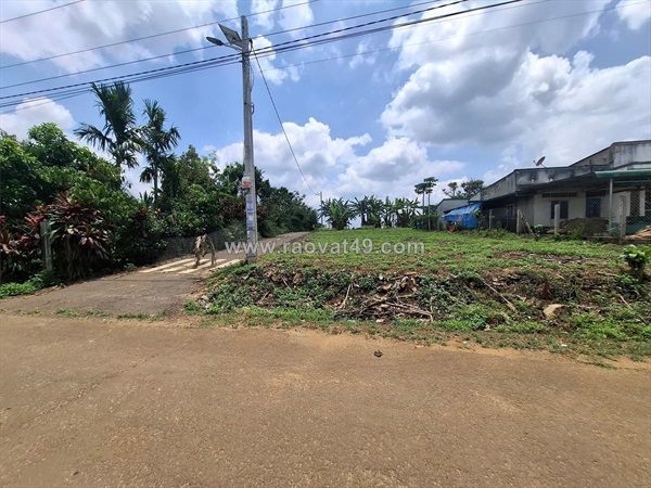 Đất đẹp – giá tốt – chính chủ cần bán lô đất 2 mặt tiền thôn an bình, xã lộc