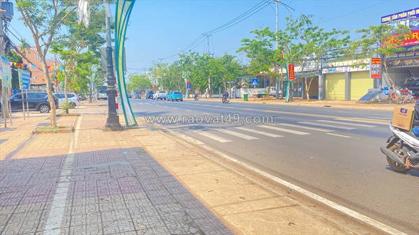 Đất và nhà mặt tiền quốc lộ 20 trung tâm đức trọng, lâm đồng