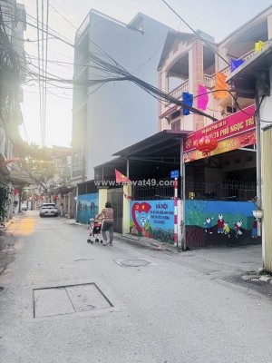 Đất vàng tt thạch bàn đầu tư là ngon luôn 50m2 mặt tiền 5.5m, giá chỉ 7 tỷ