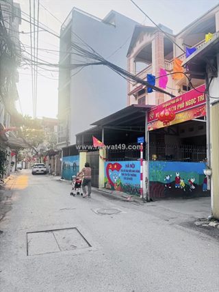 Đất vàng tt thạch bàn đầu tư là ngon luôn 50m2 mặt tiền 5.5m, giá chỉ 7 tỷ