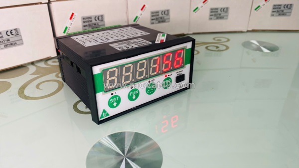 Đầu cân điện tử dat700a analog , xuất xứ pavone/italy