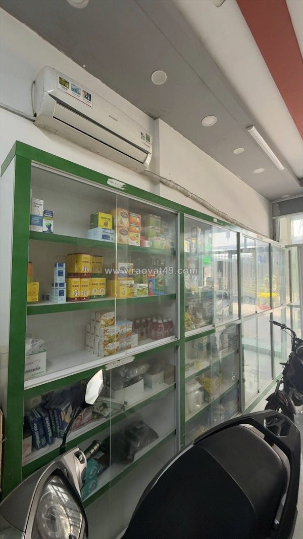 Do thay đổi kế hoạch kinh doanh, mình cần sang nhượng bộ tủ quầy thuốc và trang
