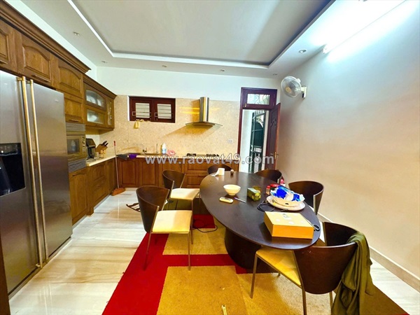 Gà đẻ trứng vàng, nhà trần thái tông 48 m 6 tầng 15,6 tỷ