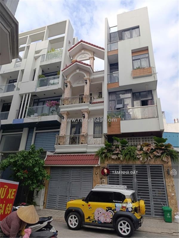Gần đại học công nghiệp ! bán nhà nguyễn văn dung + 5 lầu mới + gần công viên -