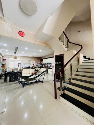 Giá tốt: bán nhà 126m2, 3lầu, 4pn mặt tiền- 24 đường số 1a, p.bình trị đông b,