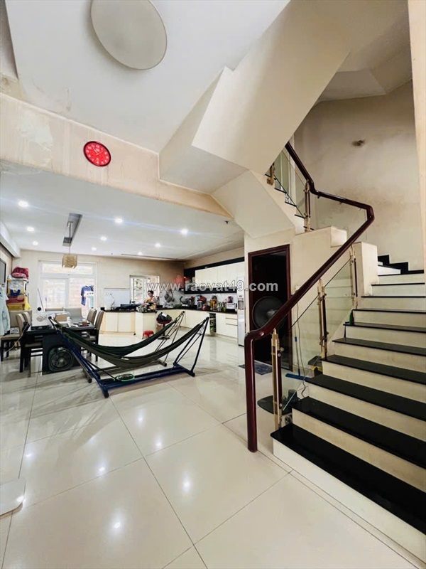 Giá tốt: bán nhà 126m2, 3lầu, 4pn mặt tiền- 24 đường số 1a, p.bình trị đông b,