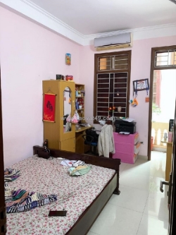 Giảm 500 triệu nhà xuân đỉnh 31 mét 5 tầng 9,3 tỷ.