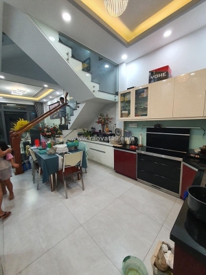 Hiếm! bán nhà đẹp 4 tầng hẻm xe hơi cao thắng, 46m2, chỉ 8.5 tỷ tl