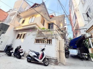 Hiếm căn góc 2 mặt tiền hxh đ.võ thị sáu, tân định, quận 1- dt 80m2 - ngay nhà