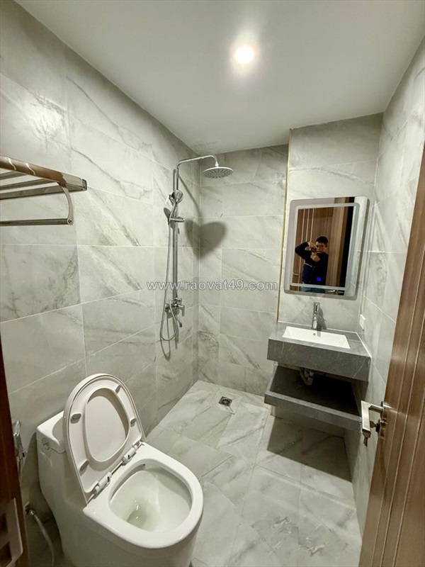 Hoàng hoa thám 36m x5 tầng 10,9 tỷ nhà mới,gần phố,gần hồ tây