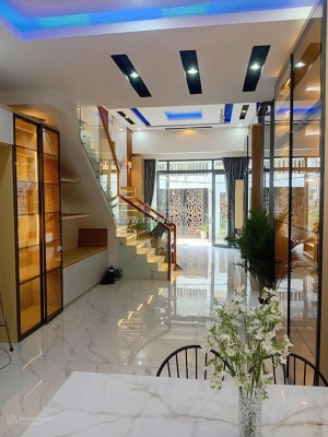 Hot hot -cần bán căn nhà mới xây đường thạnh xuân 43, p.thới an, q. 12, hcm