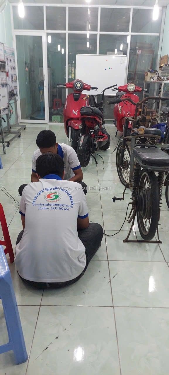 Khai giảng lớp sửa chữa xe máy, xe máy điện, xe đạp điện 2026