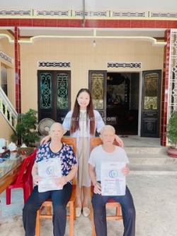 Lắp máy trợ thính tại nhà thuận lợi và an tâm