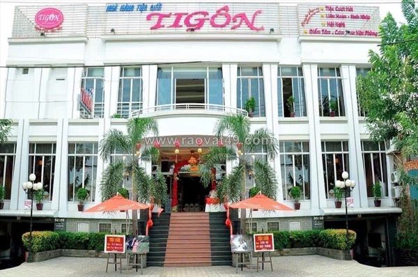 Mặt bằng đẹp – giá tốt  – chính chủ cần cho thuê toà nhà (đang kd nhà hàng tiệc