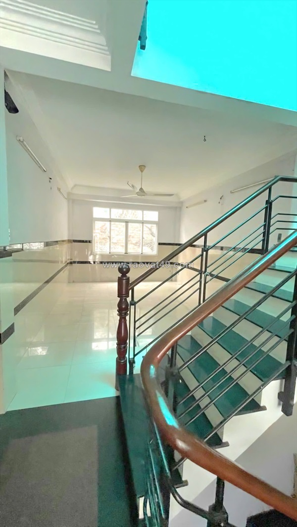 Mặt tiền bàu cát, tân bình - 4x26,5 - 5 tầng - chỉ loanh quanh 23,t