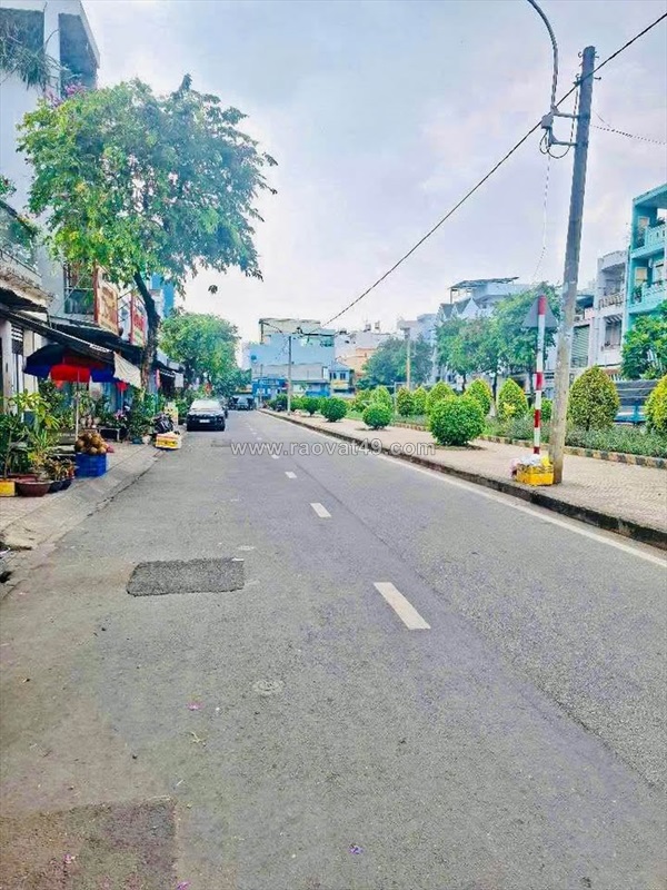 Mặt tiền đường 30m có lề – đối diện công viên – sẵn dòng tiền – 73m chỉ 8.2 tỷ