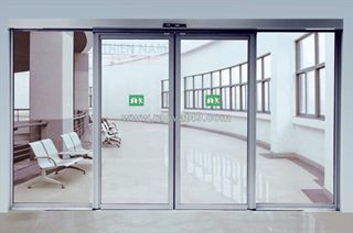 Một cánh cửa nhưng có thể thay đổi cả phong cách kiến trúc