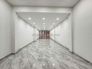 Mt xo viết nghe tinh ngang 3,6m x 13m dài,sử dụng thêm vỉa hè 15m2