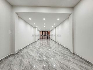 Mt xo viết nghe tinh ngang 3,6m x 13m dài,sử dụng thêm vỉa hè 15m2