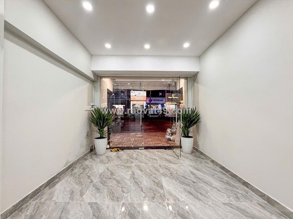 Mt xo viết nghe tinh ngang 3,6m x 13m dài,sử dụng thêm vỉa hè 15m2