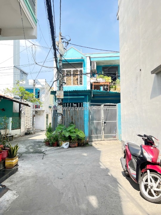 Nhà 4 tầng hẻm thông đường lưu hữu phước p15q8. giá: 3.7 tỷ