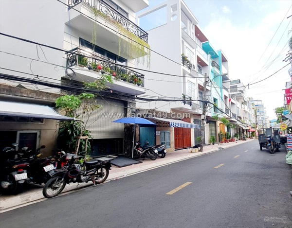 Nhà bán bùi minh trực, q8, 5.5x23m, khu chợ đông đúc - chỉ nhỉnh 9 tỷ.