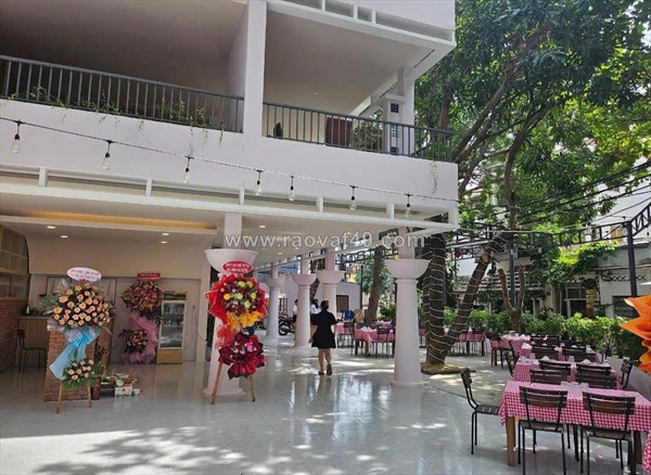 Nhà đẹp –giá tốt -cần bán biệt thự 3 tầng - 2 mặt tiền tại  p.phước hòa, tp.nha