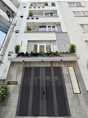 Nhà đẹp - tặng full nội thất - chính chủ bán 12.8 tỷ - còn tl - phan xích long