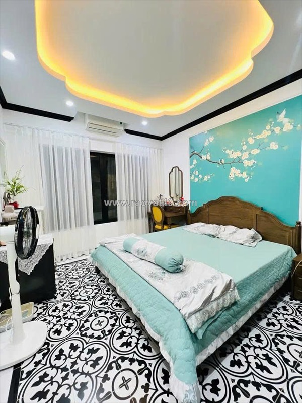 Nhà đẹp trung tâm thanh xuân – ô tô vào nhà – thang máy – kinh doanh