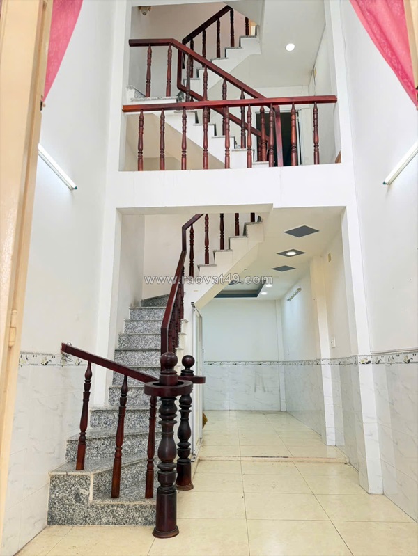 Nhà hẻm 3m 157 dương bá trạc p1q8, giá : 4.9 tỷ