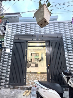 Nhà mới 2 tầng sát chợ thiếc hiệp thành quận 12– 3pn – chỉ 3.98 tỷ – vào ở ngay.