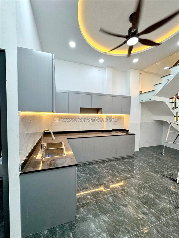 Nhà mới 2lầu/st hẻm 154 âu dương lân p3q8 (p.chánh hưng)