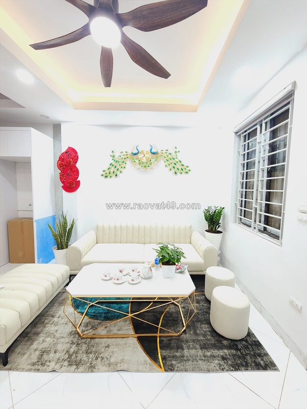 Nhà phố định công dt 42m2 x5t,mới,đẹp,ngõ rộng,ở luôn,giá 7.25 tỷ,sđcc