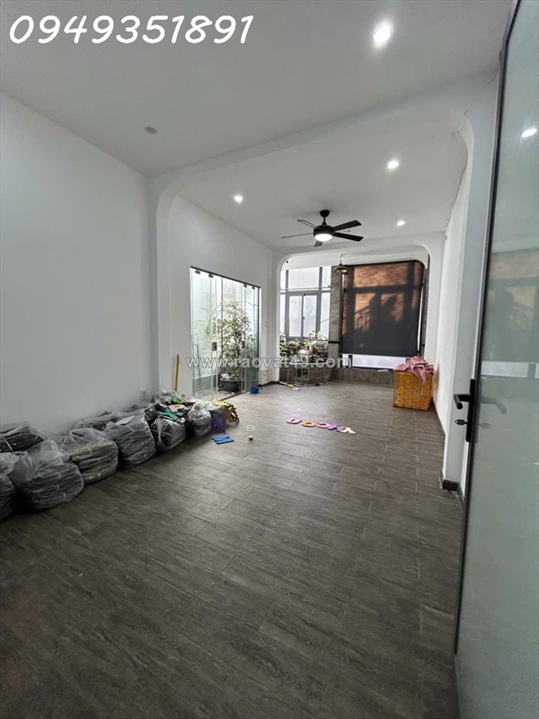 Nhà sát mặt tiền - khu bàu cát - 105m2- 3tầng - giá 8,5tỷ
