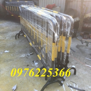 Sản xuất, gia công hàng rào sắt di động